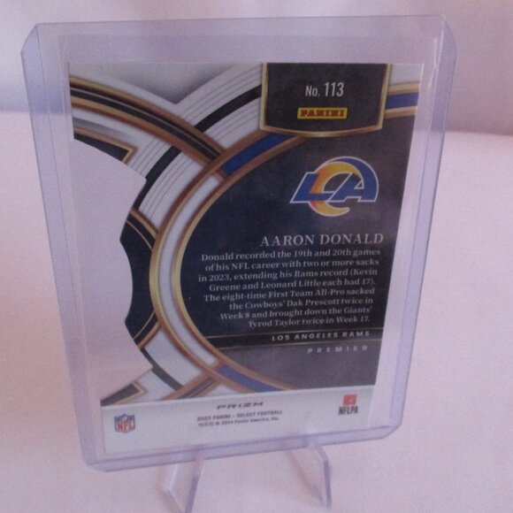2023 Panini Prizm AARON DONALD LOS ANGELES RAMS PREMIER DIE CUT with Mag & Stand - Picture 2 of 5